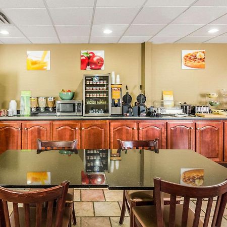 Spark By Hilton Wytheville East Main Street Экстерьер фото