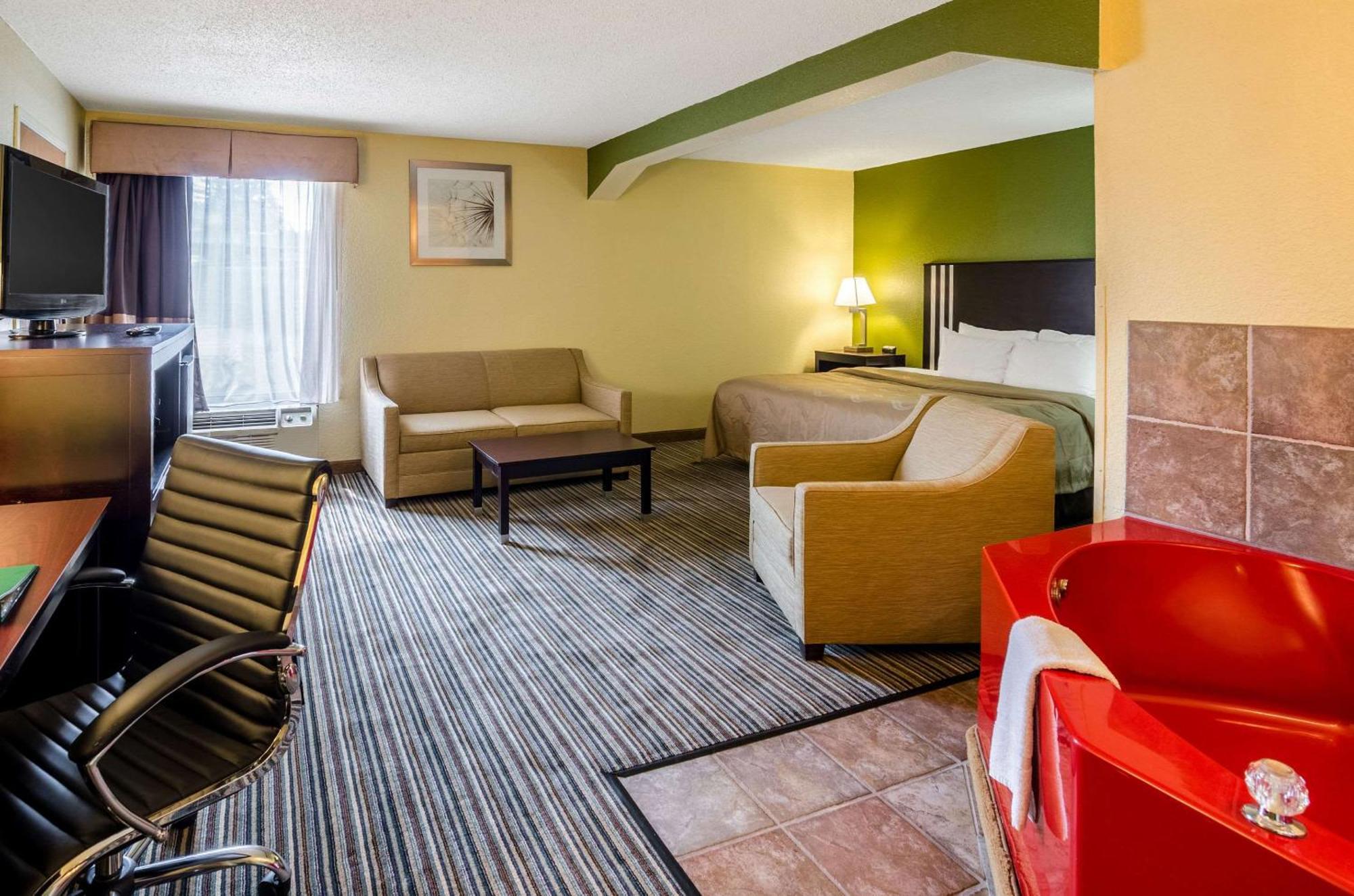 Spark By Hilton Wytheville East Main Street Экстерьер фото