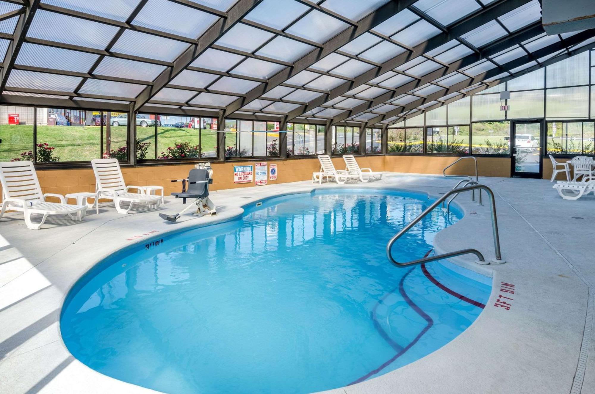Spark By Hilton Wytheville East Main Street Экстерьер фото