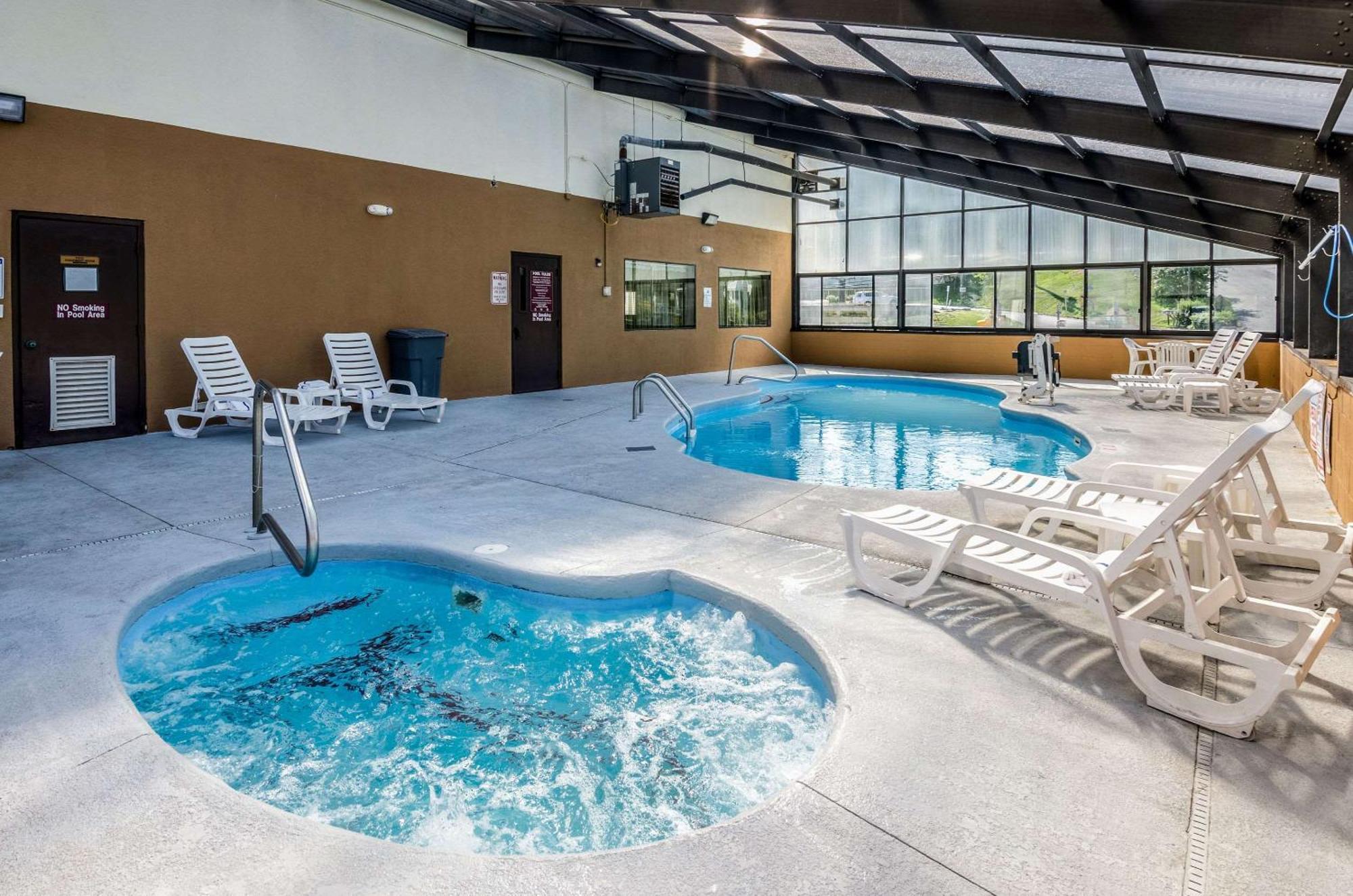 Spark By Hilton Wytheville East Main Street Экстерьер фото