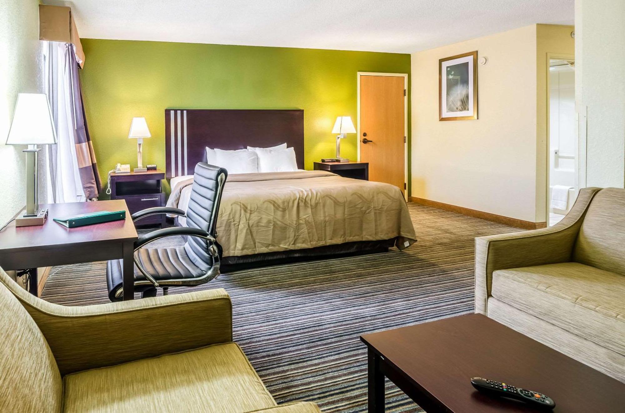 Spark By Hilton Wytheville East Main Street Экстерьер фото