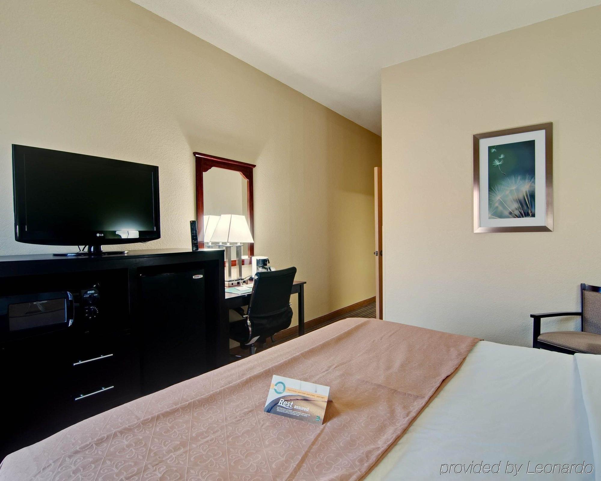 Spark By Hilton Wytheville East Main Street Экстерьер фото