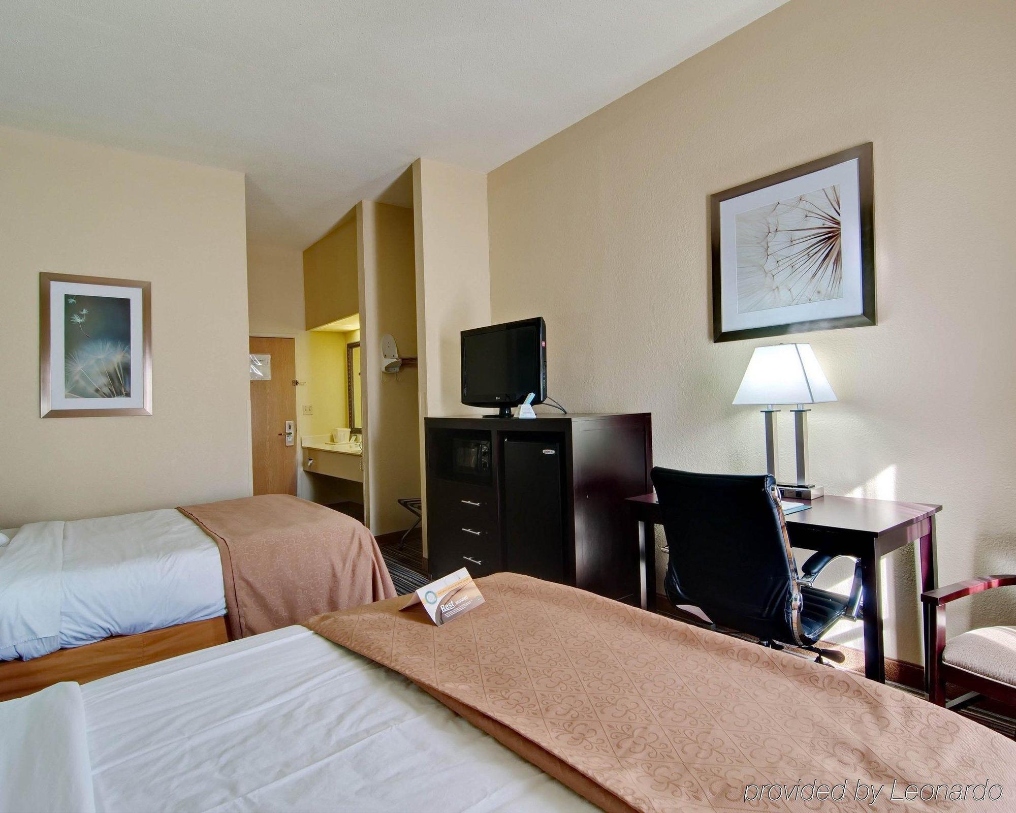 Spark By Hilton Wytheville East Main Street Экстерьер фото